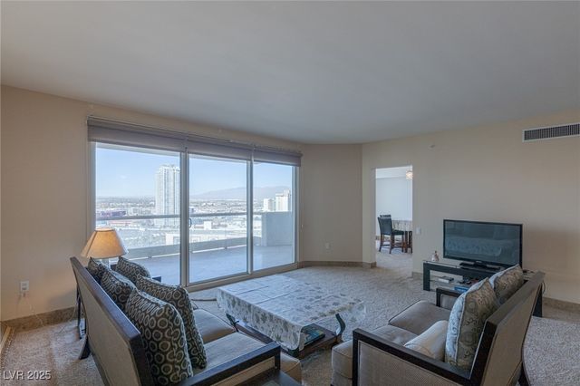 2777 Paradise Road 2103, Las Vegas, NV 89109