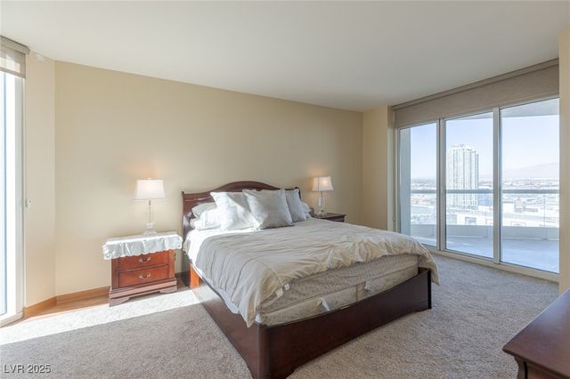 2777 Paradise Road 2103, Las Vegas, NV 89109