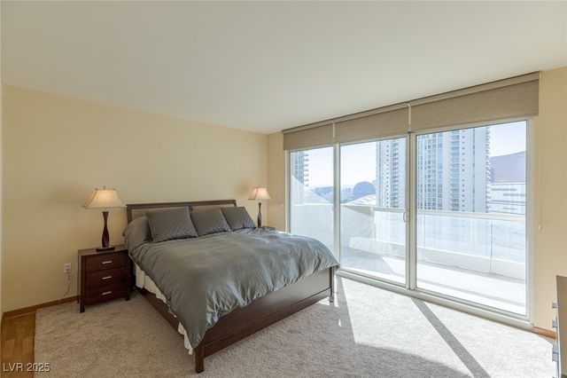 2777 Paradise Road 2103, Las Vegas, NV 89109