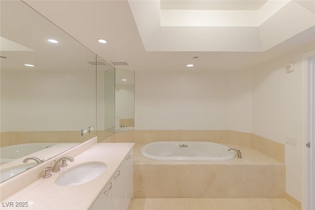 2777 Paradise Road 2103, Las Vegas, NV 89109