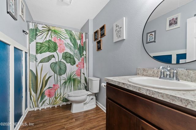 12390 CHERRY BLUFF Drive, Jacksonville, FL 32218