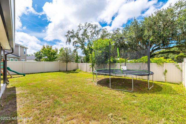 12390 CHERRY BLUFF Drive, Jacksonville, FL 32218