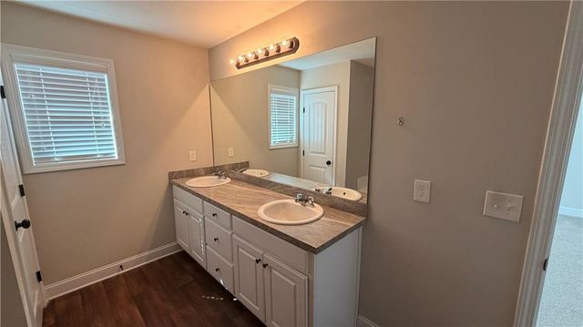 707 River Mist Circle, Jefferson, GA 30549