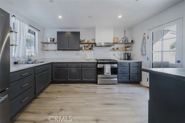 710 S Rosecrest Avenue, La Habra, CA 90631