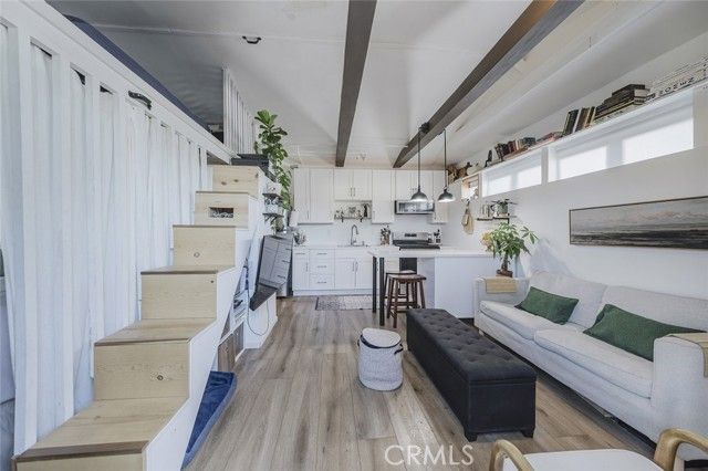 710 S Rosecrest Avenue, La Habra, CA 90631