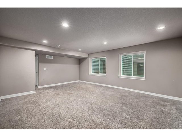 4689 Waltham Dr, Windsor, CO 80550