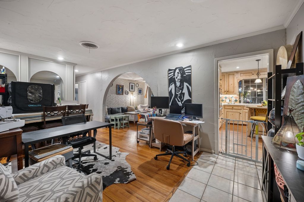 5420 Mallory Drive, Haltom City, TX 76117 — photo 4