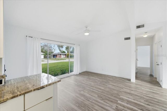 4398 NEPTUNE DRIVE SE, St Petersburg, FL 33705