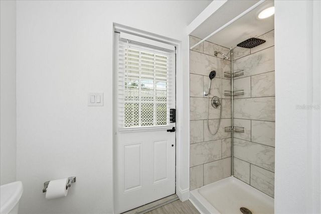 4398 NEPTUNE DRIVE SE, St Petersburg, FL 33705