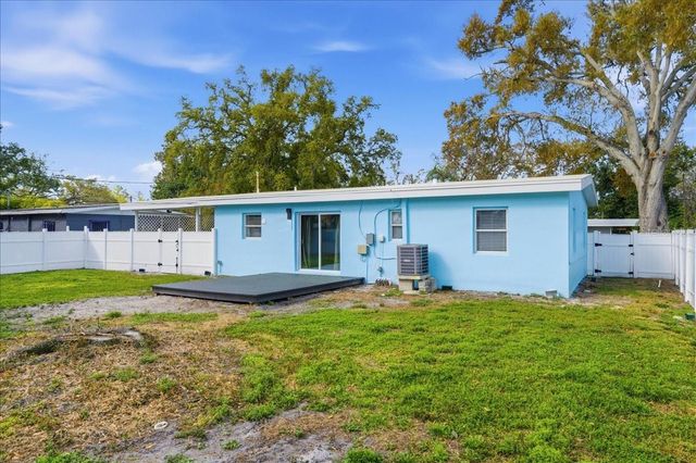 4398 NEPTUNE DRIVE SE, St Petersburg, FL 33705