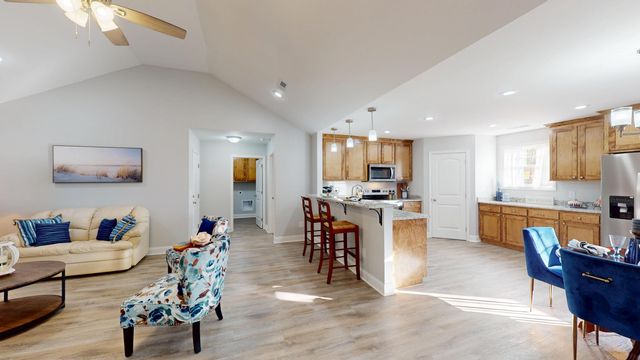 917 Perry Boulevard, Sumter, SC 29154