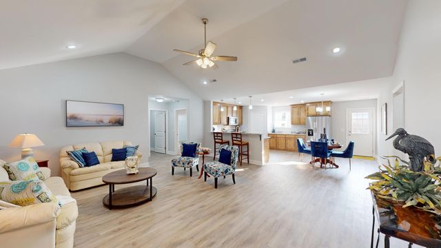 917 Perry Boulevard, Sumter, SC 29154