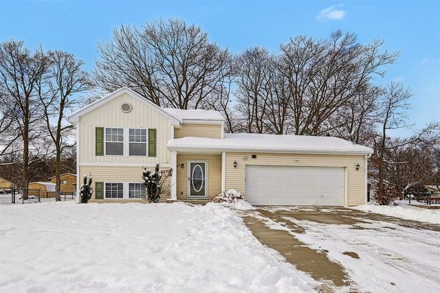 4647 Torrington Drive, Kentwood, MI 49512