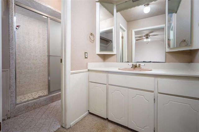 1204 Brookhaven Drive, Edmond, OK 73034