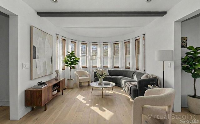 67 Church Lane, East Hampton, NY 11937