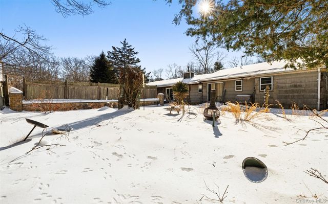 67 Church Lane, East Hampton, NY 11937