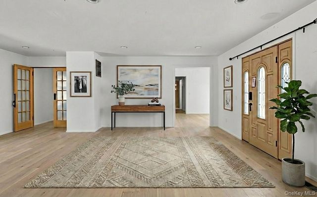 67 Church Lane, East Hampton, NY 11937