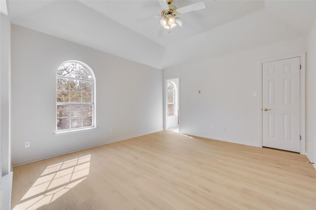 17706 N Rim DR, Leander, TX 78641