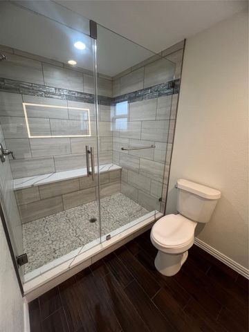 519 N Shady Lane, La Porte, TX 77571