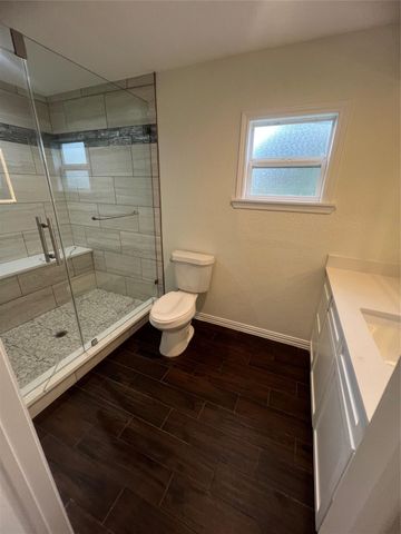 519 N Shady Lane, La Porte, TX 77571