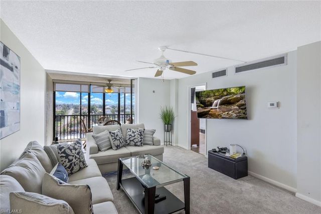 4280 SE 20th PL 703, Cape Coral, FL 33904