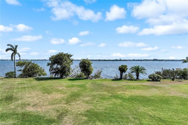 4280 SE 20th PL 703, Cape Coral, FL 33904