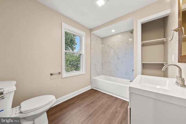 37 W 5TH, Runnemede, NJ 08078