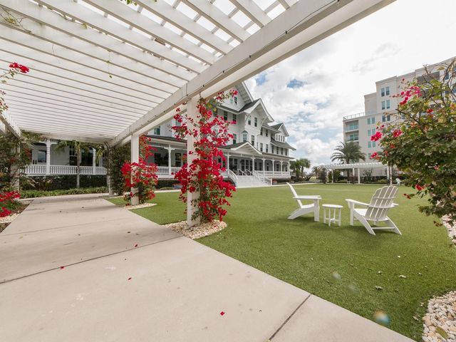 145 BELLEVIEW BOULEVARD 203, Belleair, FL 33756