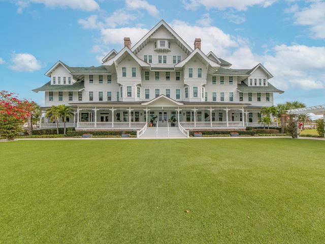 145 BELLEVIEW BOULEVARD 203, Belleair, FL 33756