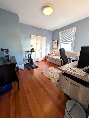 95 Brown St 1, Boston, MA 02131