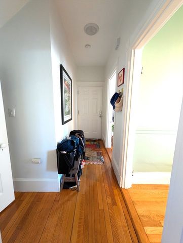 95 Brown St 1, Boston, MA 02131