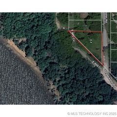 Edgewater Road, Claremore, OK 74017