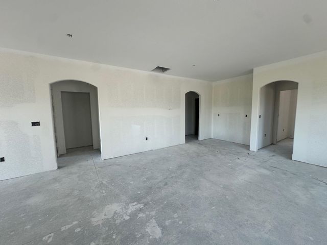 2123 W Elk Ridge Ave, Goddard, KS 67052