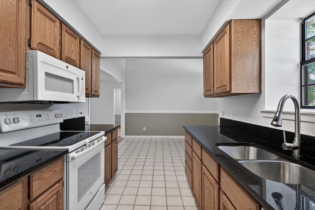 5301 Tartan Circle, Denton, TX 76208