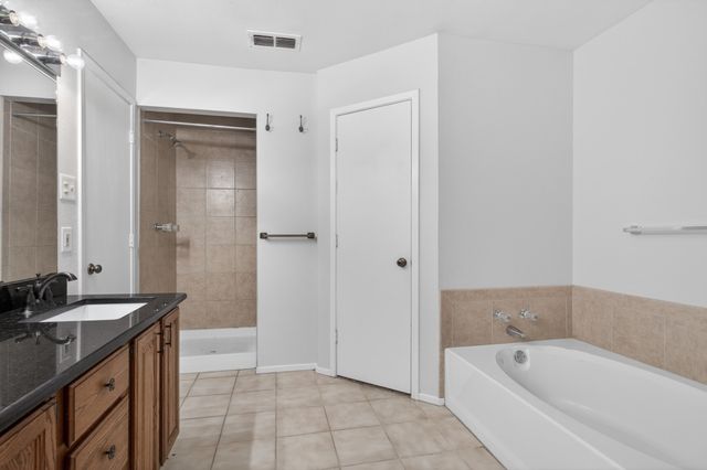 5301 Tartan Circle, Denton, TX 76208