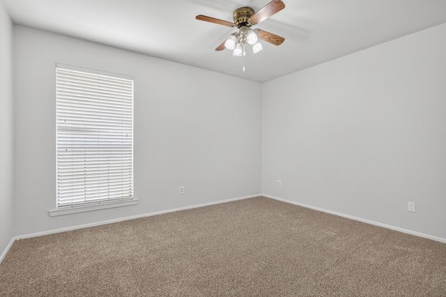 5301 Tartan Circle, Denton, TX 76208