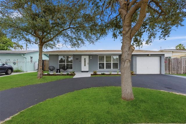 9771 NW 24th Place, Sunrise, FL 33322