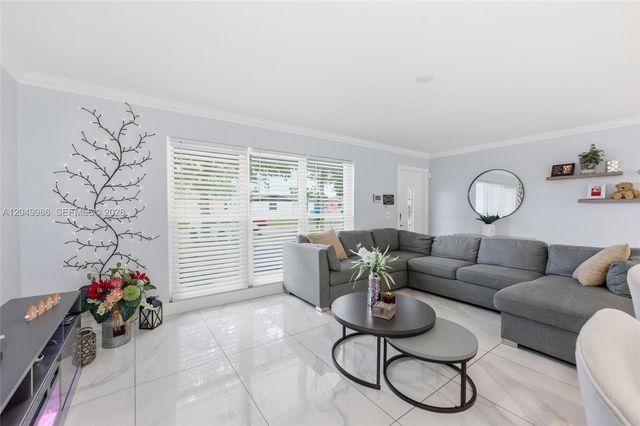 9771 NW 24th Place, Sunrise, FL 33322