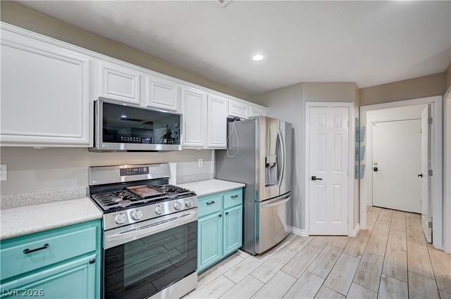 197 Kings Canyon Court, Henderson, NV 89012