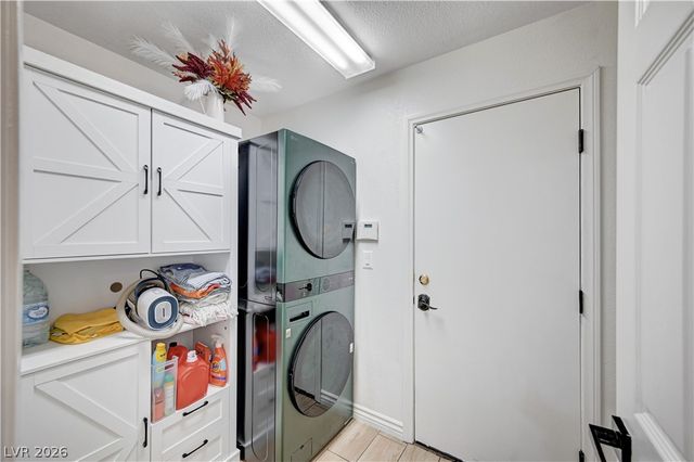 197 Kings Canyon Court, Henderson, NV 89012