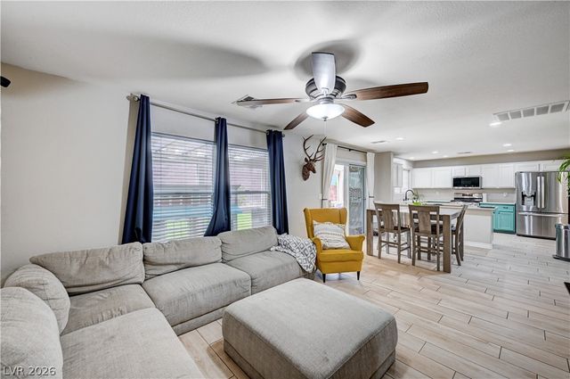 197 Kings Canyon Court, Henderson, NV 89012