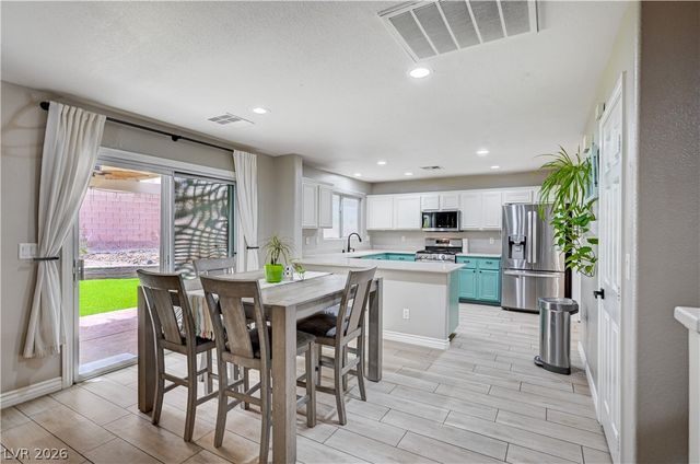 197 Kings Canyon Court, Henderson, NV 89012