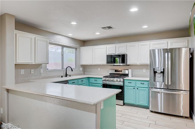 197 Kings Canyon Court, Henderson, NV 89012