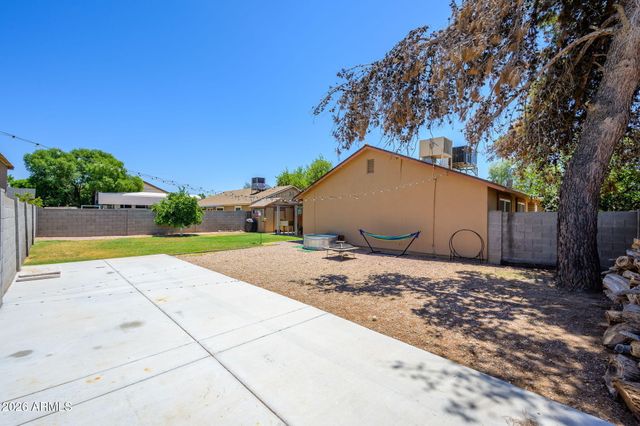 2340 W PONDEROSA Lane, Phoenix, AZ 85023