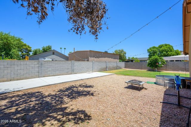 2340 W PONDEROSA Lane, Phoenix, AZ 85023
