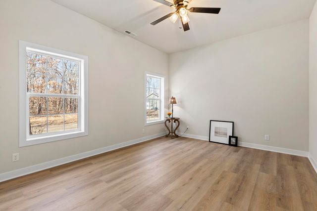 10842 N 1000 W, Demotte, IN 46310