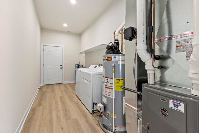 10842 N 1000 W, Demotte, IN 46310