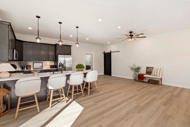 10842 N 1000 W, Demotte, IN 46310