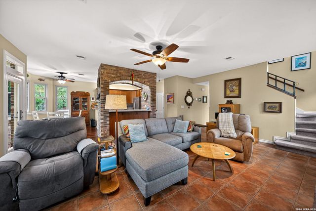 8819 LONDON HTS, San Antonio, TX 78254