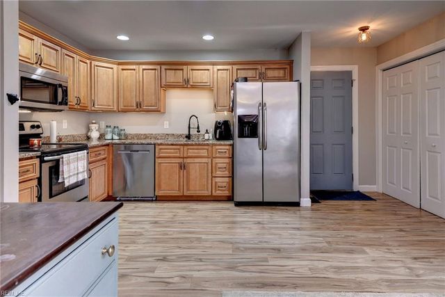 3100 Friendship DR, Toano, VA 23168